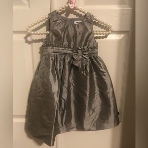 Beautiful Pewter dress. Size 3T